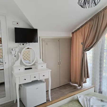 Стаи За Гости Гергана Град Созопол Exterior photo